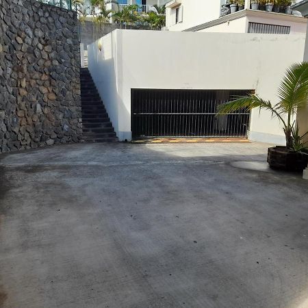 Appartement T3 Proche Aeroport Et Nordev Sainte-Clotilde المظهر الخارجي الصورة