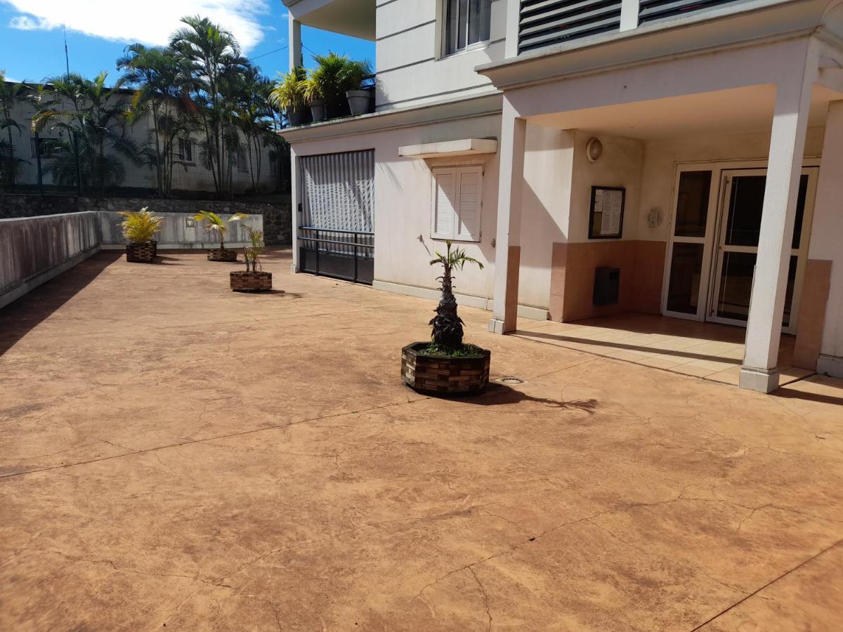 Appartement T3 Proche Aeroport Et Nordev Sainte-Clotilde المظهر الخارجي الصورة
