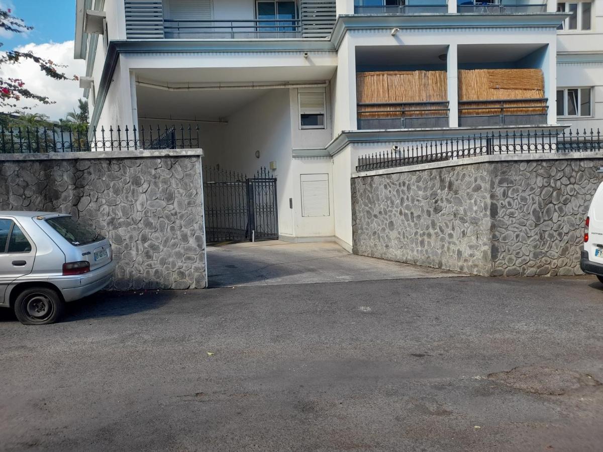 Appartement T3 Proche Aeroport Et Nordev Sainte-Clotilde المظهر الخارجي الصورة
